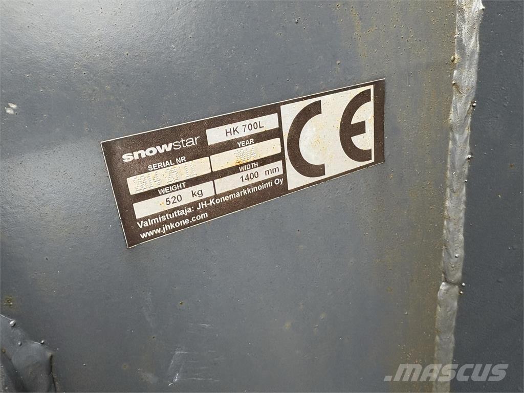 Snowstar HK700L Smilšu un sāls kaisītāji