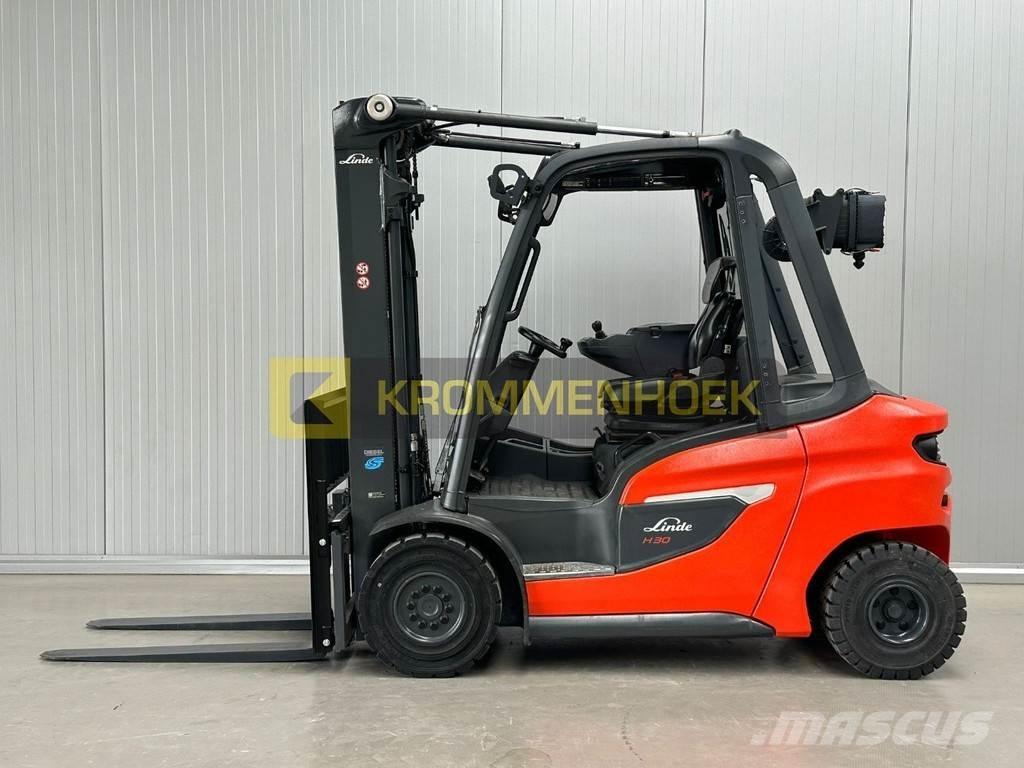 Linde H 30 D Tehnika ar dīzeļa dzinēju