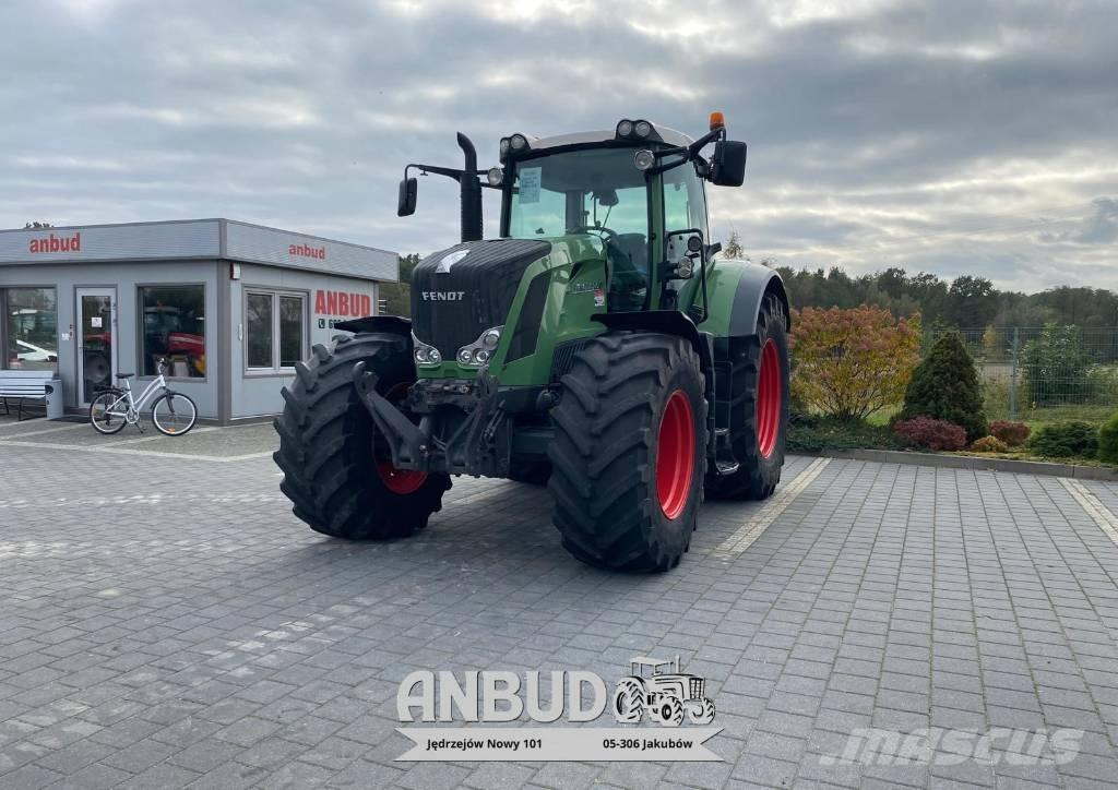 Fendt 826 Vario Traktori