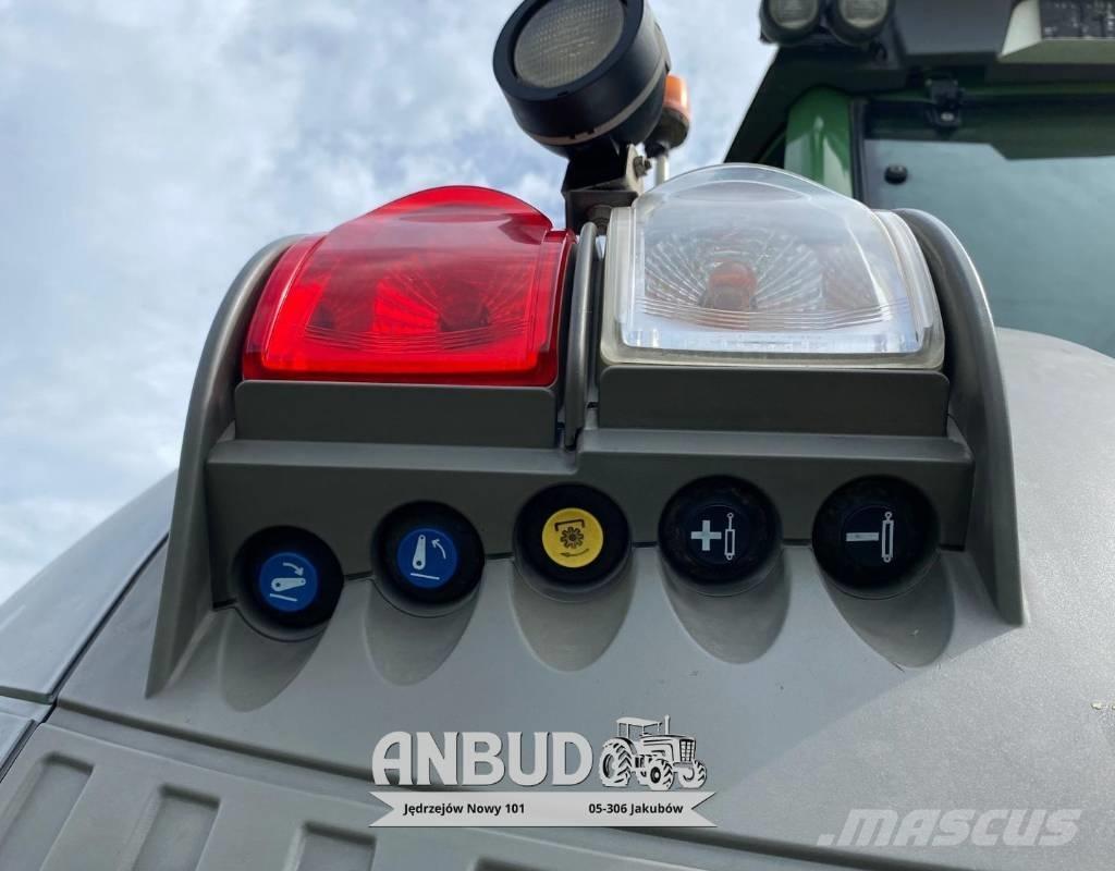 Fendt 826 Vario Traktori