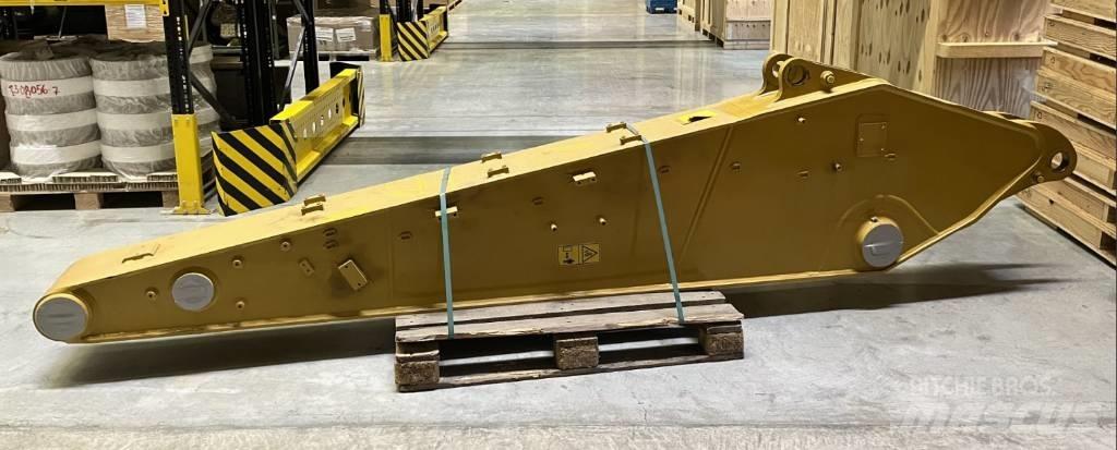 CAT 320 Strēles un kausi