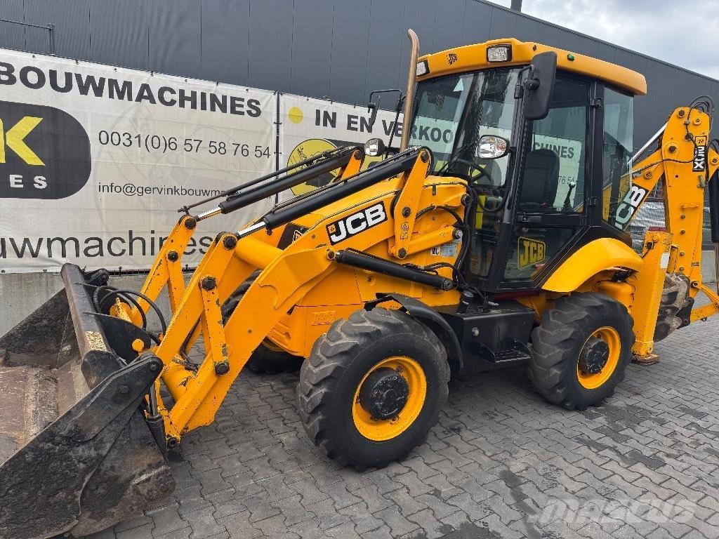 JCB 2 CX Ekskavatori-iekrāvēji