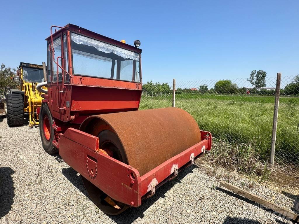 Hamm HW 2304 S Vienvalča grunts veltņi