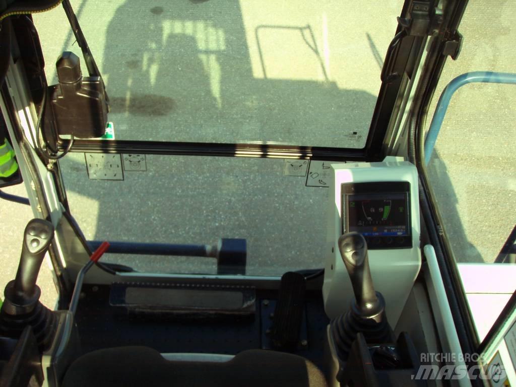 Takeuchi TCR 50 Kāpurķēžu pašizkrāvējs