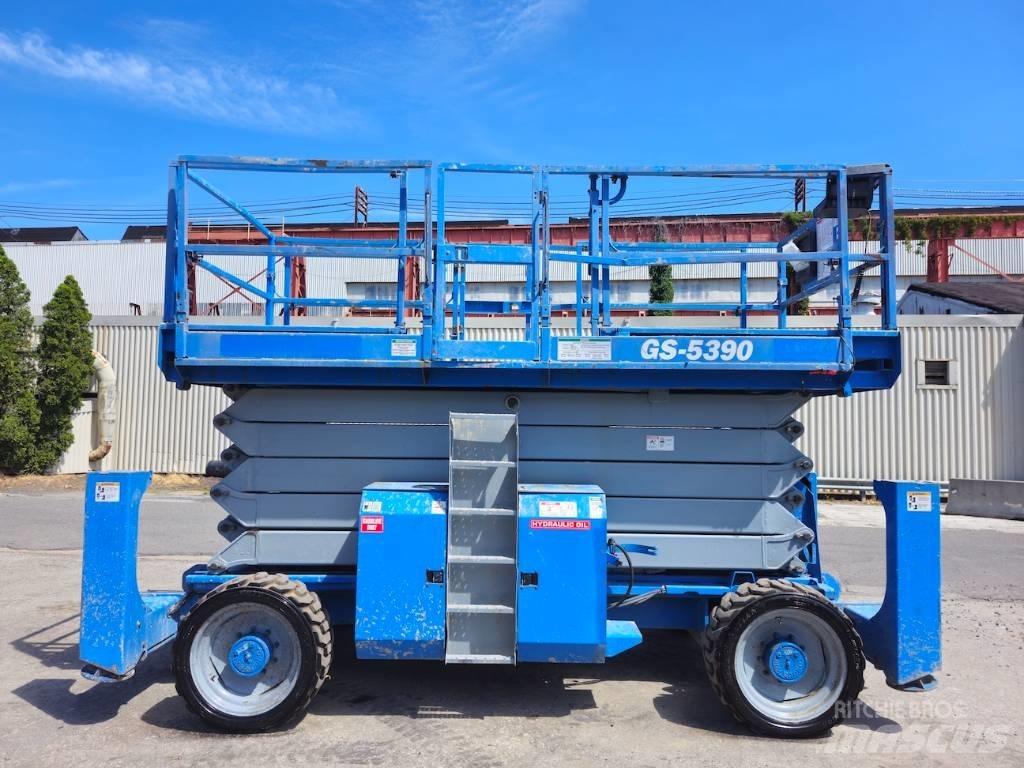 Genie GS-5390 Šķerveida pacēlāji