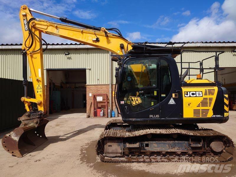 JCB JS130LC Plus+ Kāpurķēžu ekskavatori