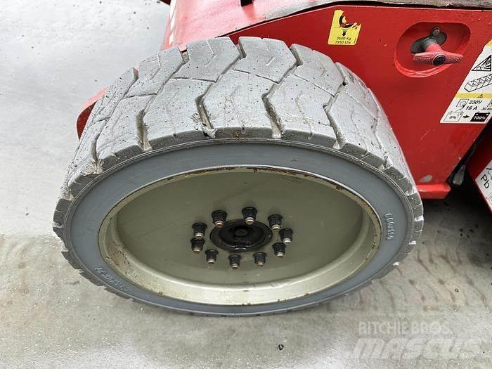 Manitou 150AETJ-C Strēles pacēlāji