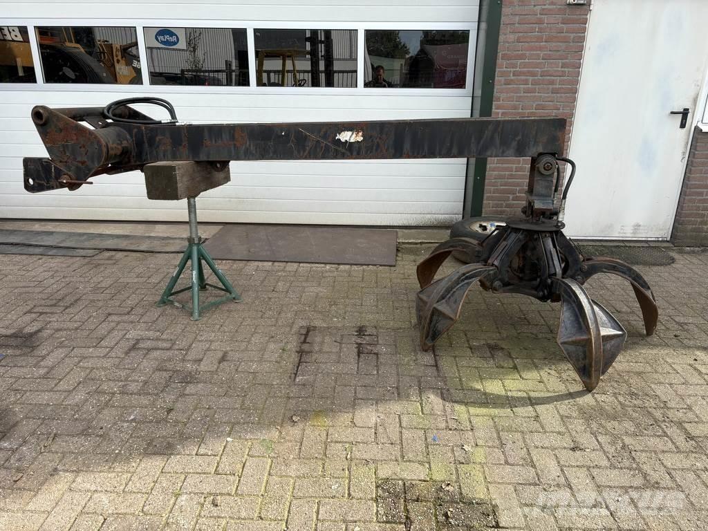 Manitou jip Teleskopiskie manipulatori