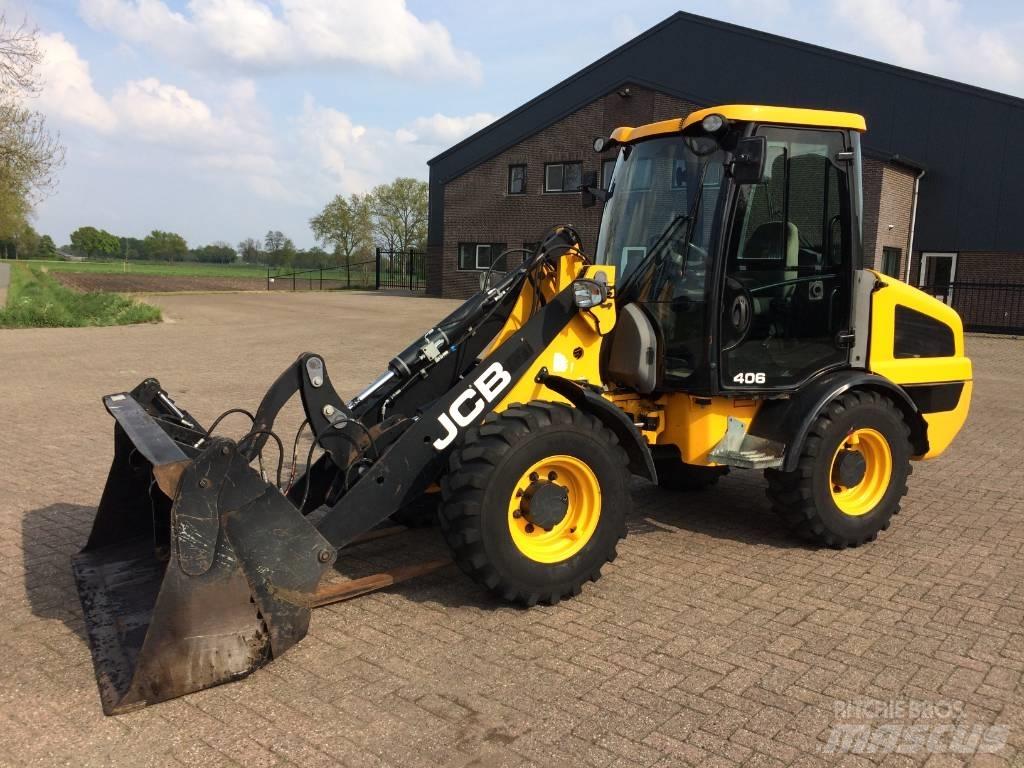 JCB 406 Iekrāvēji uz riteņiem