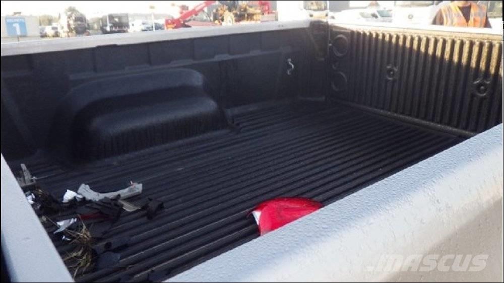 Toyota Hilux 5 Citi