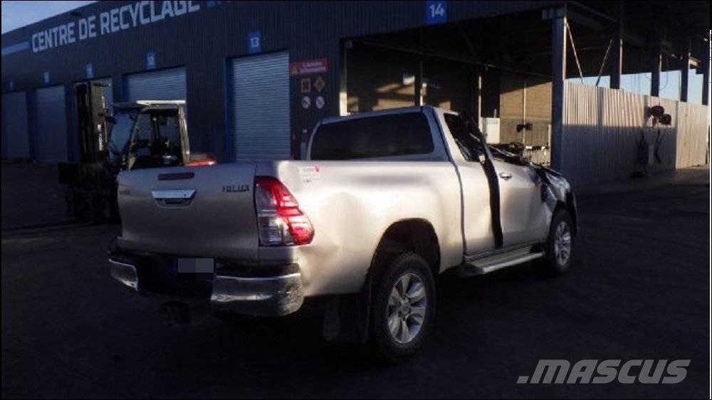Toyota Hilux 5 Citi