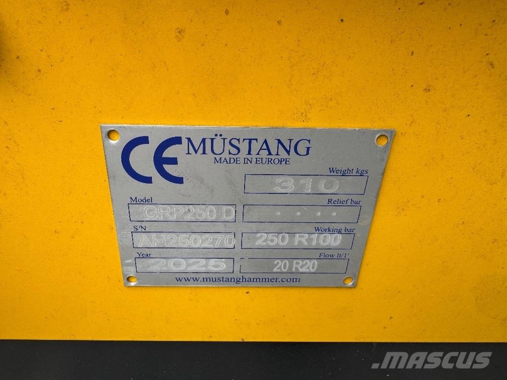 Mustang GRP 250 D Pašgrābji