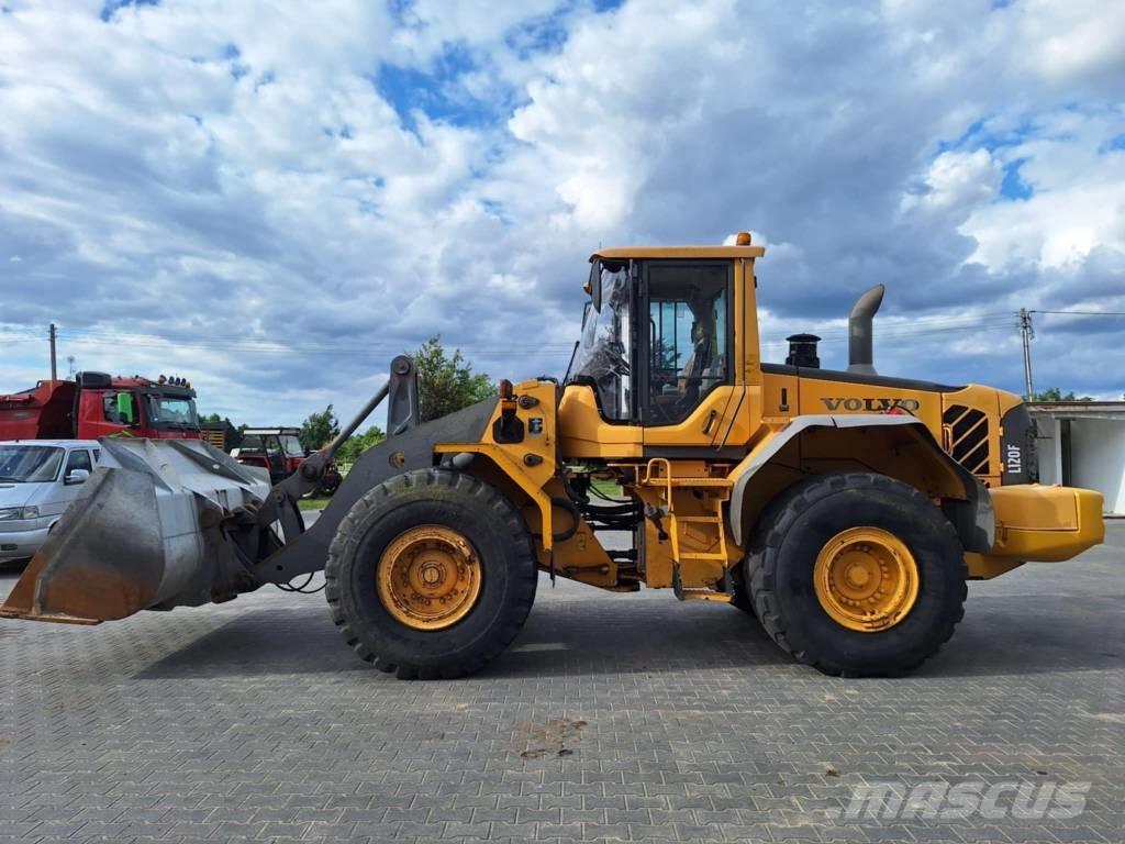 Volvo L 120 F Iekrāvēji uz riteņiem