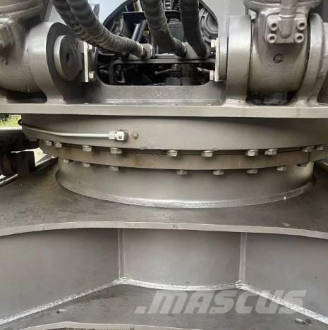 Volvo EC200D Kāpurķēžu ekskavatori