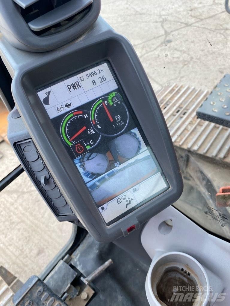Hitachi ZX130 LCN-6 Kāpurķēžu ekskavatori