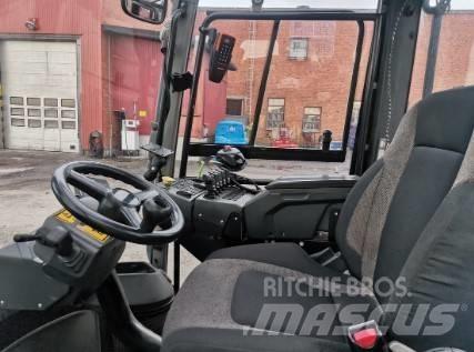 Kalmar DCG160-9 Tehnika ar dīzeļa dzinēju