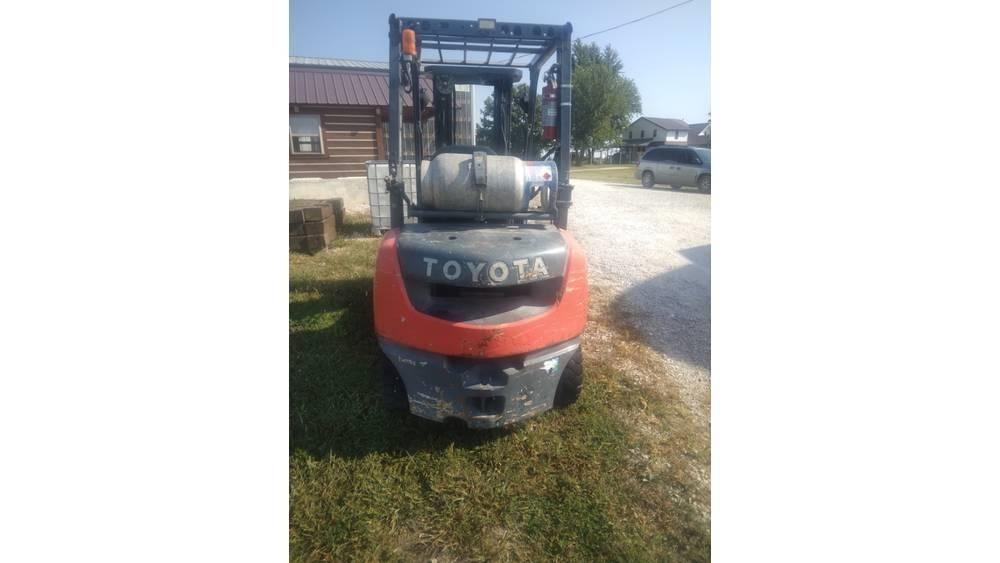 Toyota 8fu25 Autokrāvēji - citi