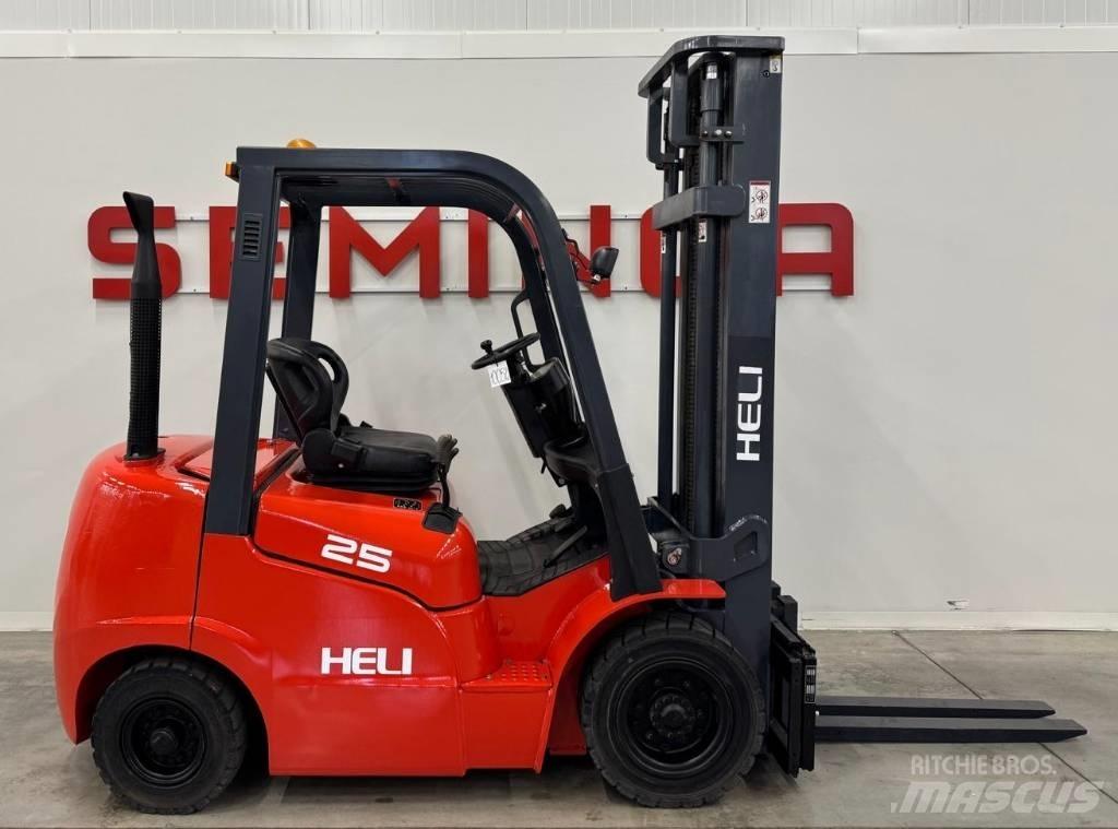 Heli 10052 - FD25G Tehnika ar dīzeļa dzinēju