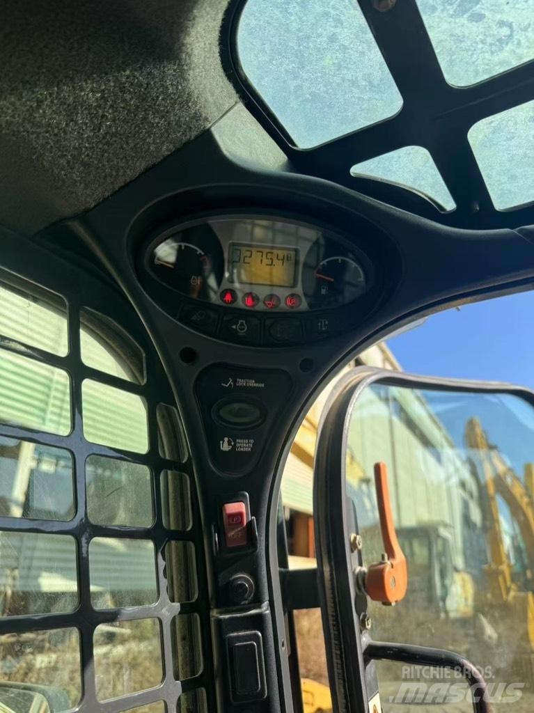 Bobcat S 630 Lietoti riteņu kompaktiekrāvēji