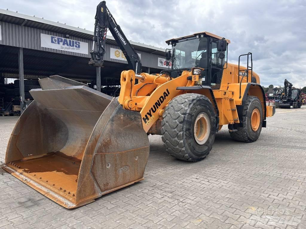 Hyundai HL 975 Iekrāvēji uz riteņiem