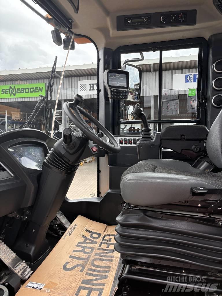 Hyundai HL 975 Iekrāvēji uz riteņiem