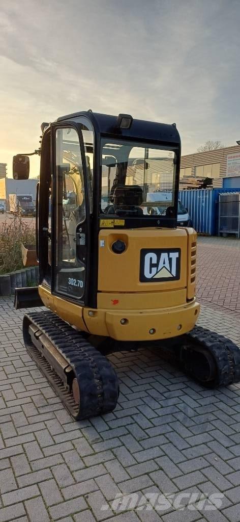 CAT 302.7 CR Mini ekskavatori < 7 t