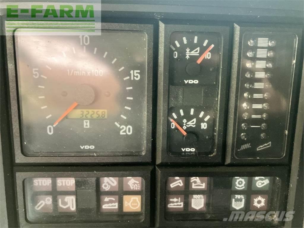 CLAAS medion 330 Ražas novākšanas kombaini