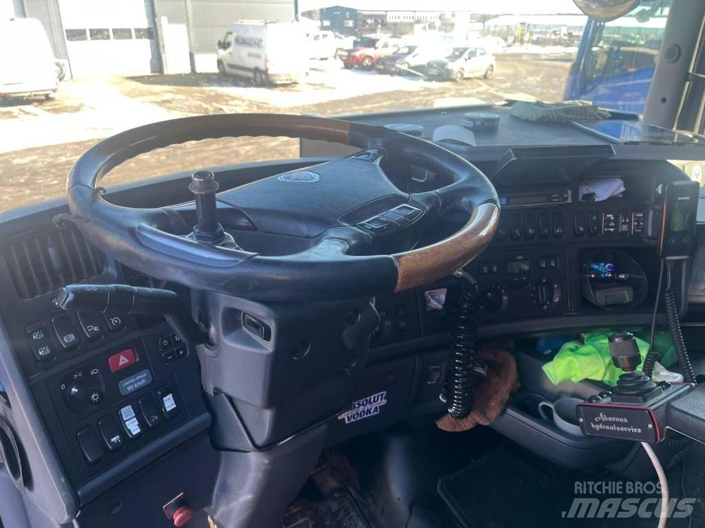 Scania R 500 Treileri ar āķi