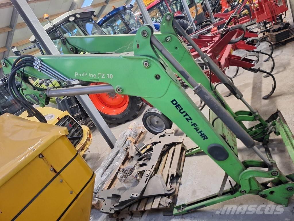 Stoll Profiline FZ30 Frontālie iekrāvēji un ekskavatori
