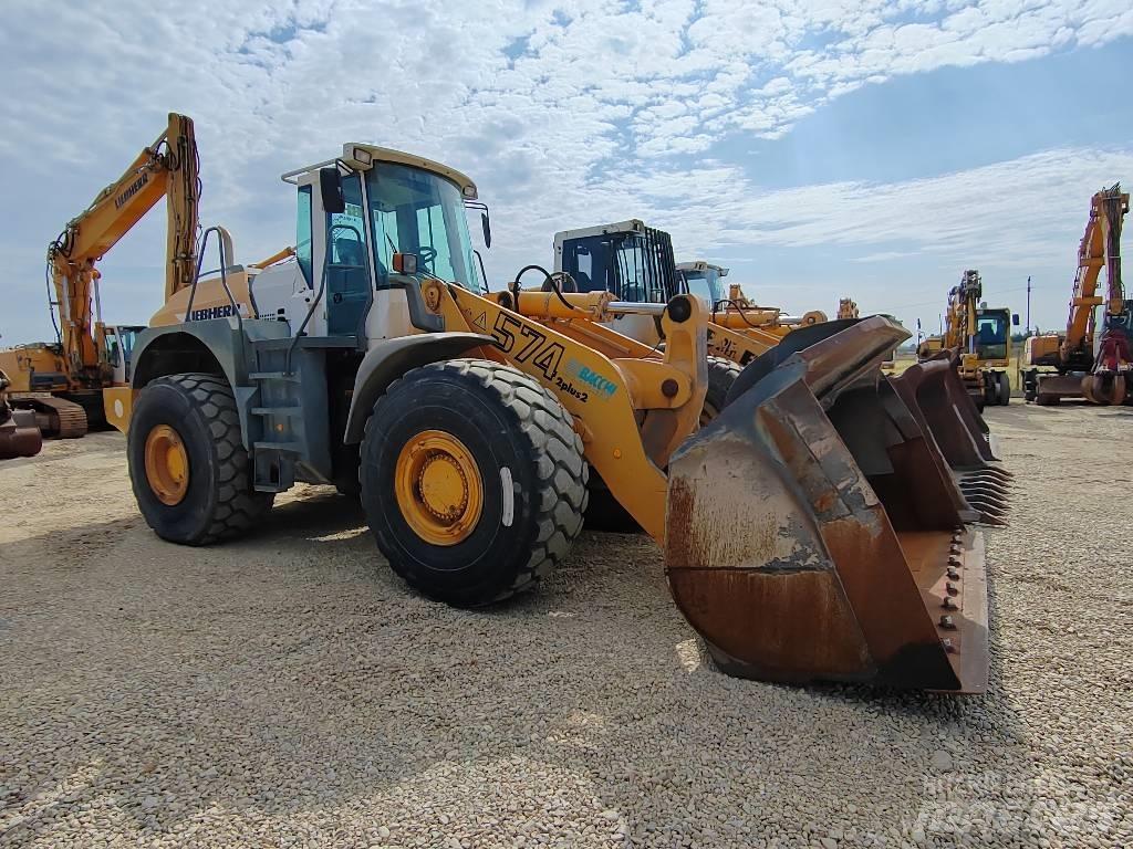 Liebherr 574 Iekrāvēji uz riteņiem