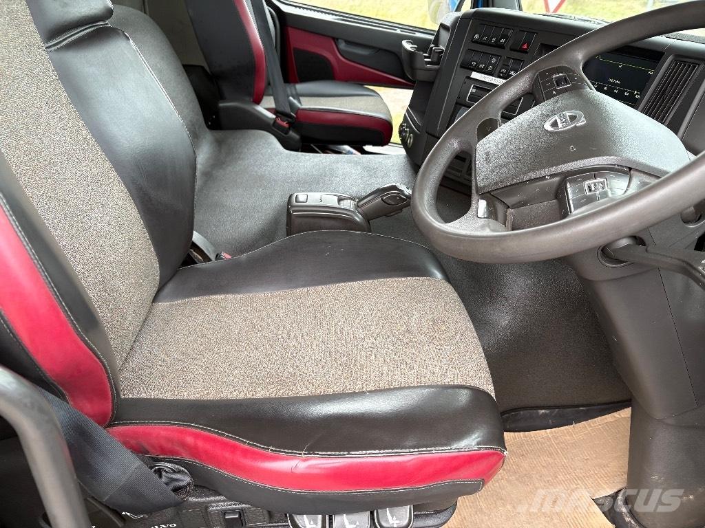 Volvo FMX 420 Pašizgāzējs