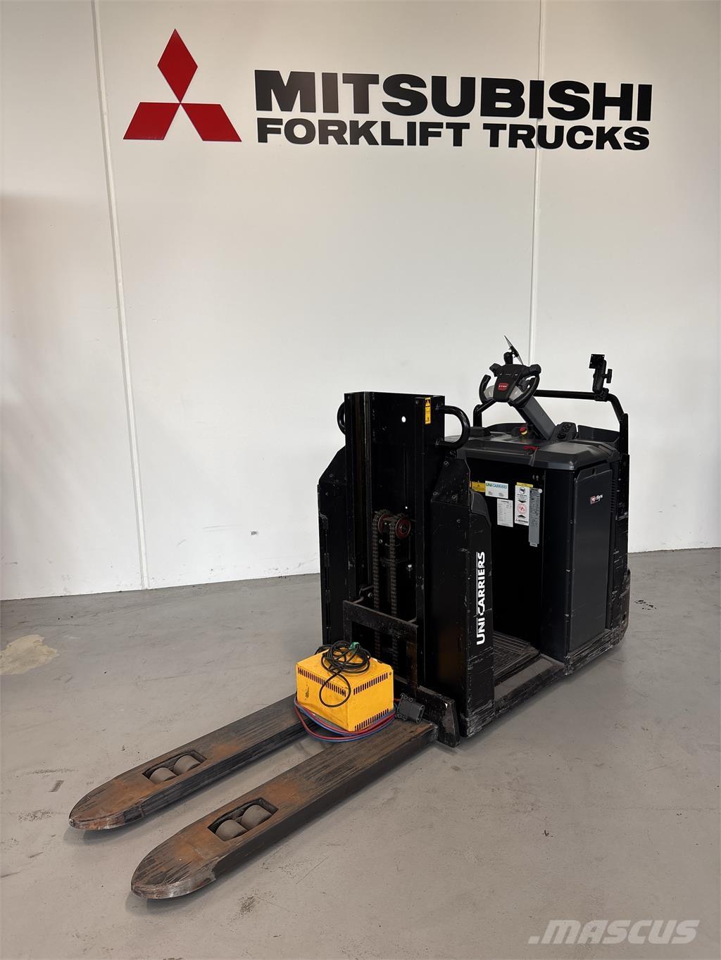 Atlet OEH120 Pasūtījumu savācējs mazam augstumam