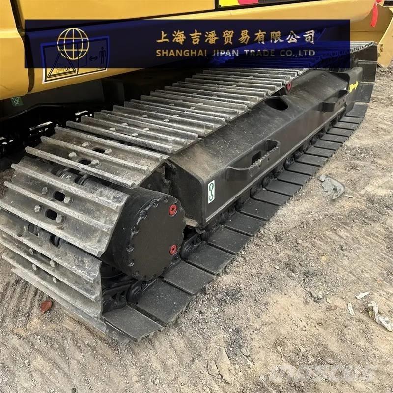 CAT 313 D Kāpurķēžu ekskavatori
