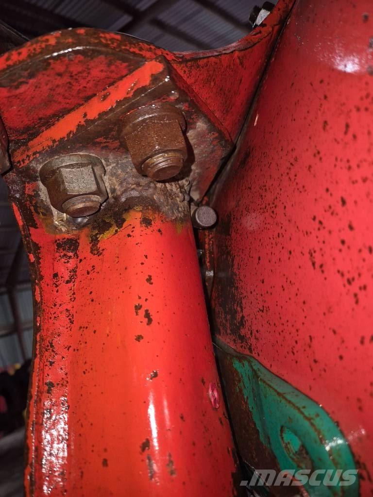 Kverneland EG85 Maiņvērsējarkli