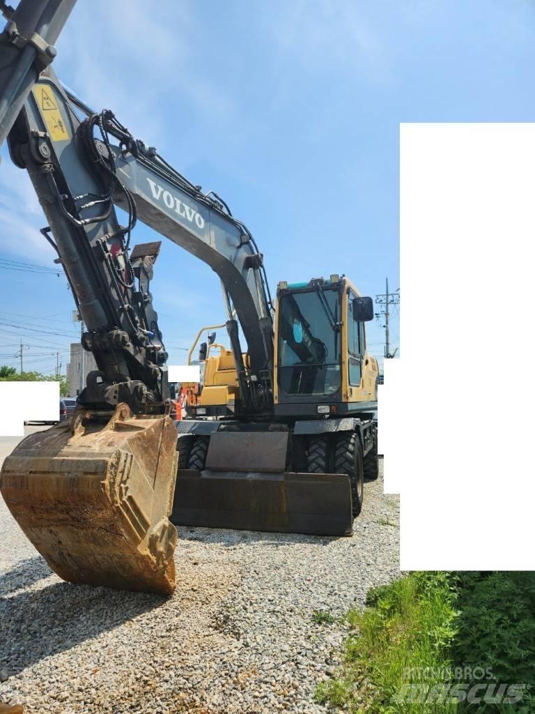 Volvo EW145BP Ekskavatori uz riteņiem