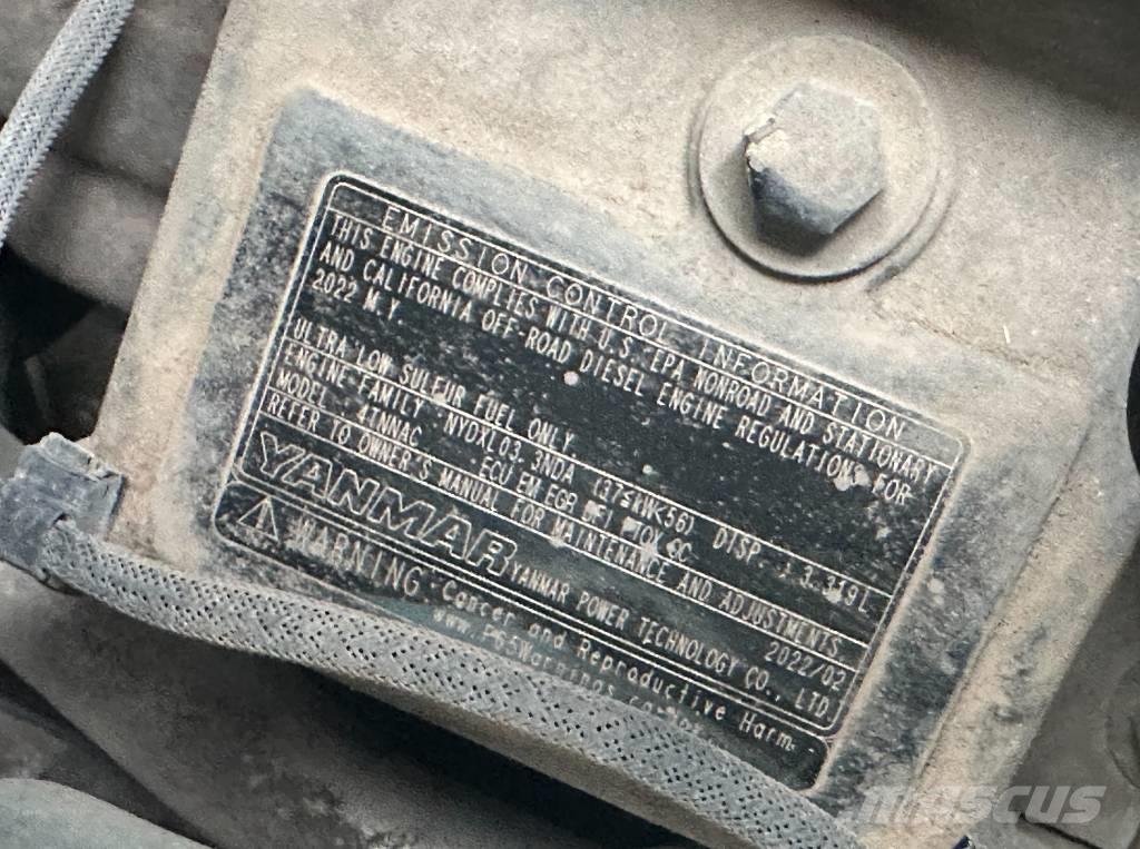 Gehl R 165 Lietoti riteņu kompaktiekrāvēji