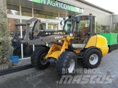 Volvo L25-B Iekrāvēji uz riteņiem