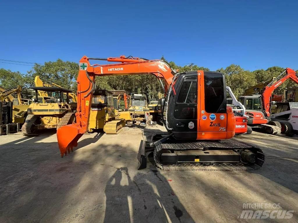 Hitachi ZX 75 Mini ekskavatori < 7 t