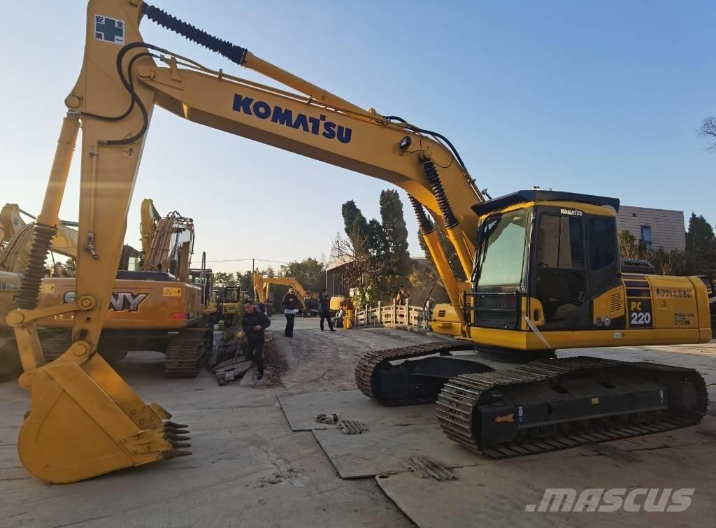 Komatsu PC 220-7 Kāpurķēžu ekskavatori