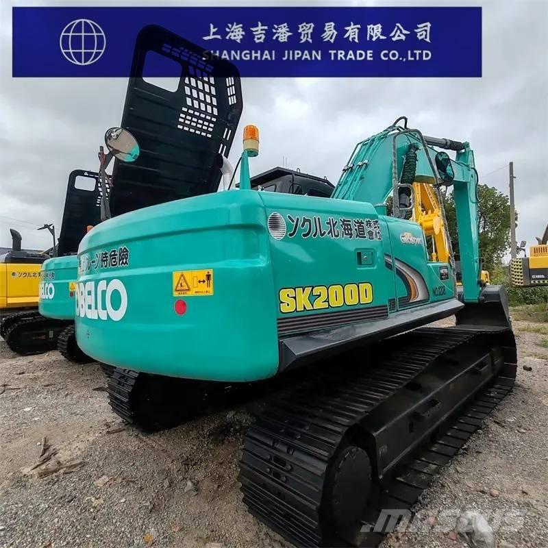 Kobelco SK 200 Kāpurķēžu ekskavatori