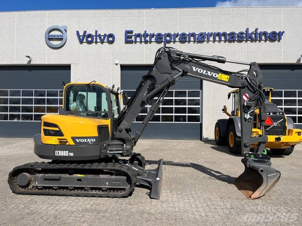 Volvo ECR88D Vidēja lieluma ekskavatori 7 t - 12 t
