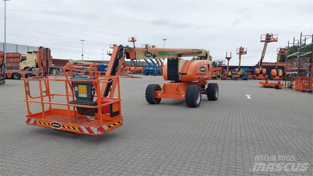 JLG E800AJ Strēles pacēlāji