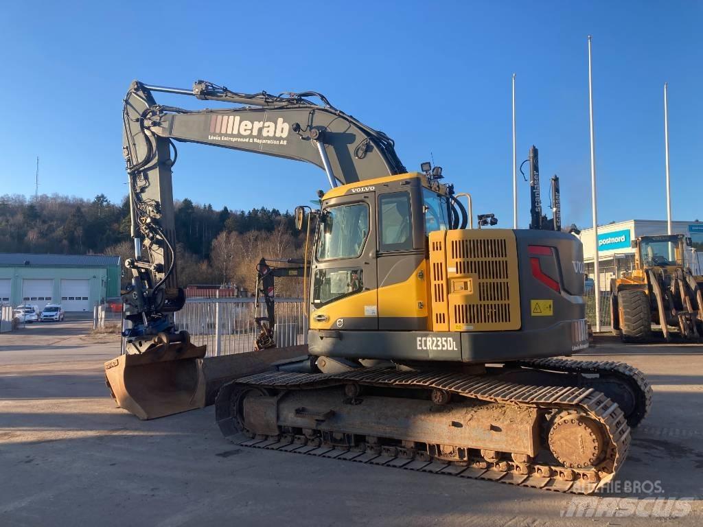 Volvo ECR 235 D Kāpurķēžu ekskavatori