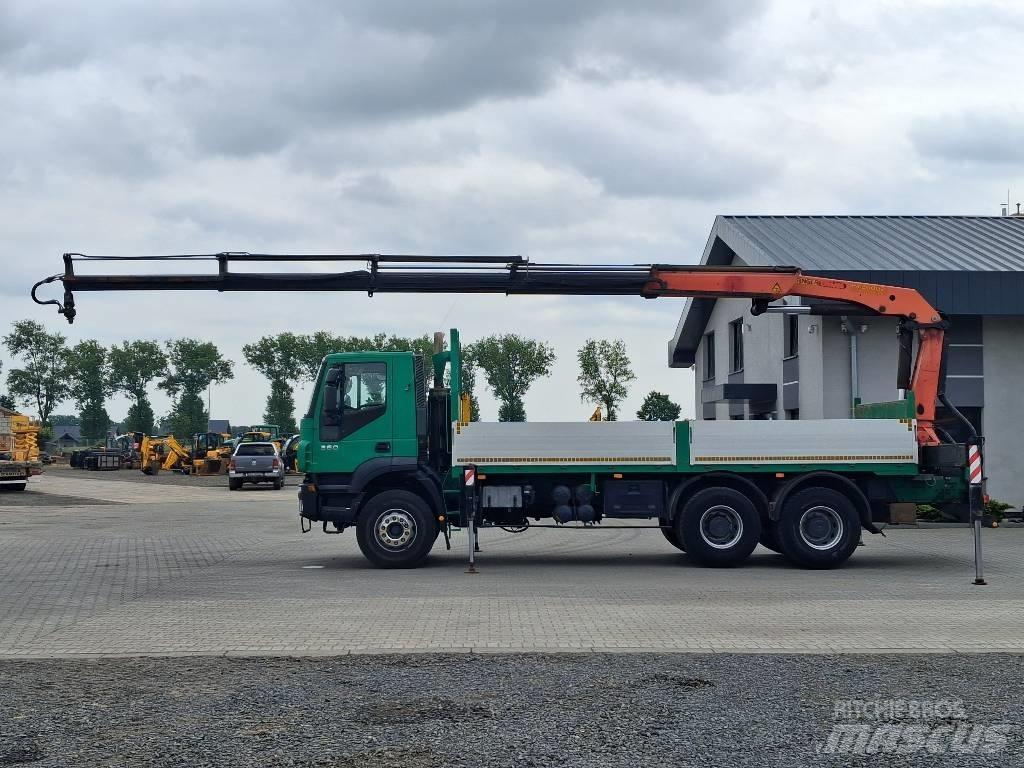 Iveco Trakker 360 Smagās mašīnas ar celtni