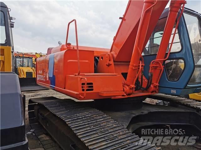Hitachi EX220LC Kāpurķēžu ekskavatori