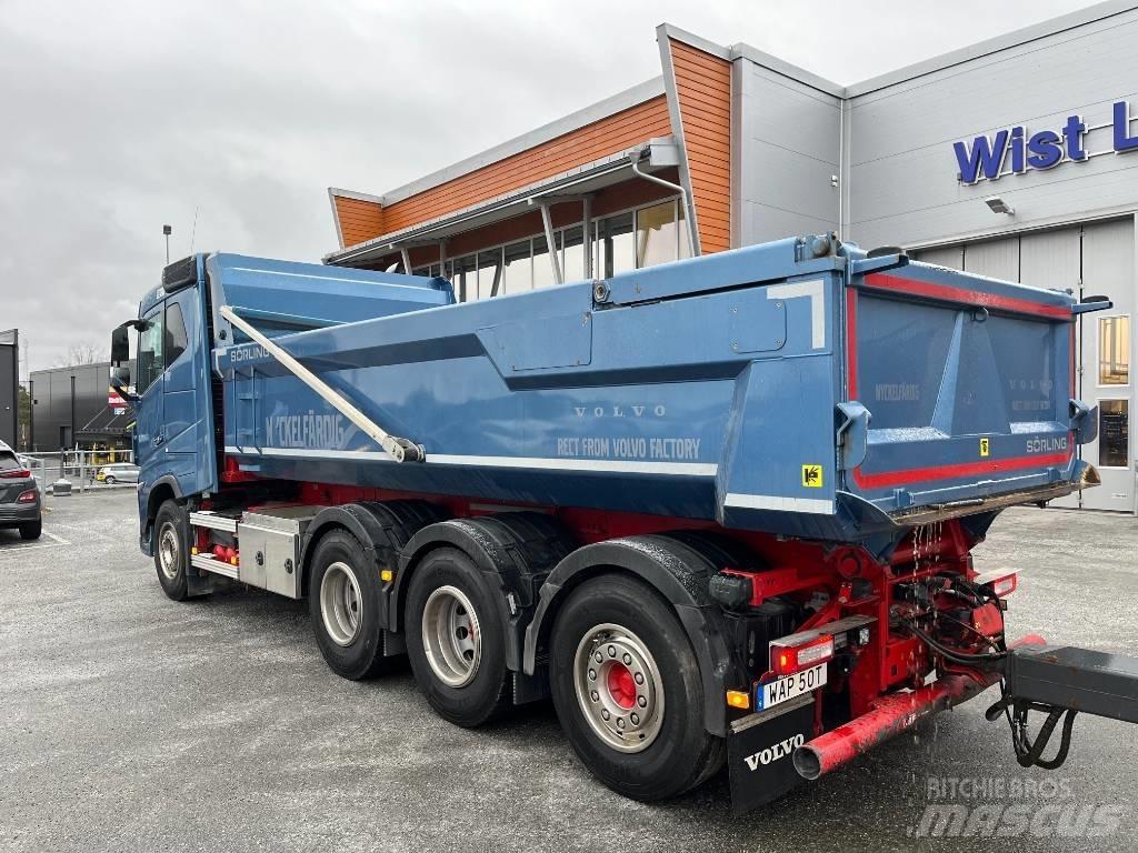 Volvo FH16 550 8x4 Pašizgāzējs