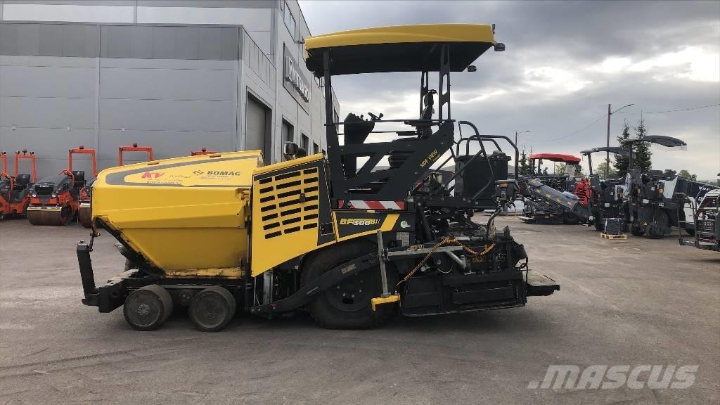 Bomag BF 300 P-2 Asfalta klājēji