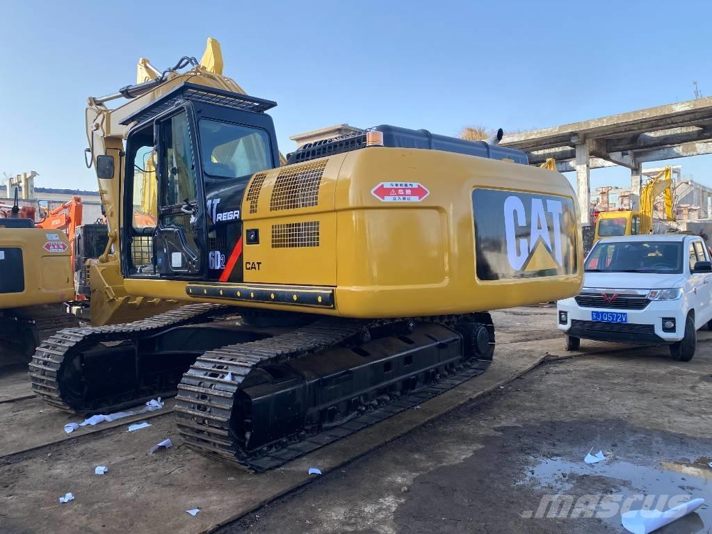 CAT 326D2L Kāpurķēžu ekskavatori