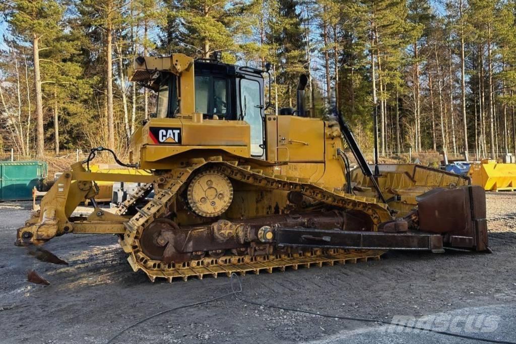 CAT D 6 T LGP Kāpurķēžu buldozeri
