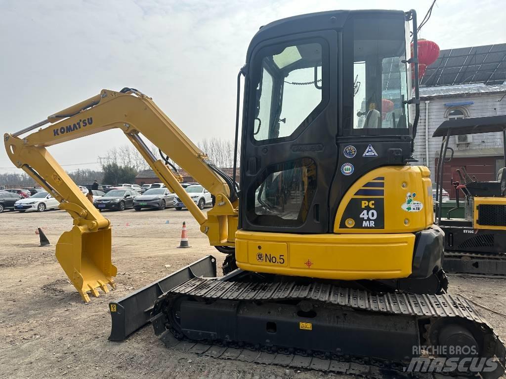Komatsu 40MR Kāpurķēžu ekskavatori